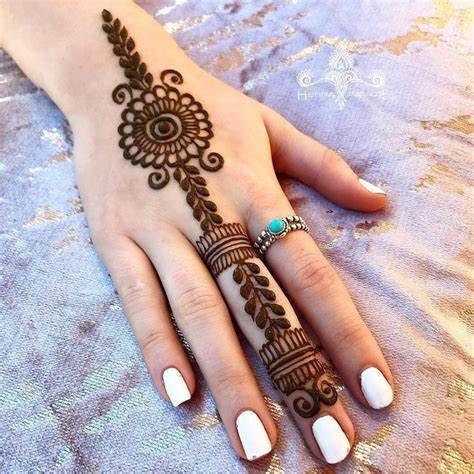 a-simple-mehndi-designs-for-kids a-simple-mehndi-designs-for-kids