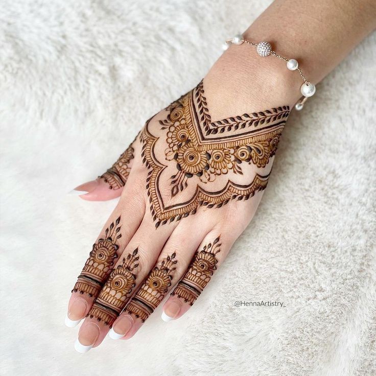 arabic-mehndi-design-for-kids