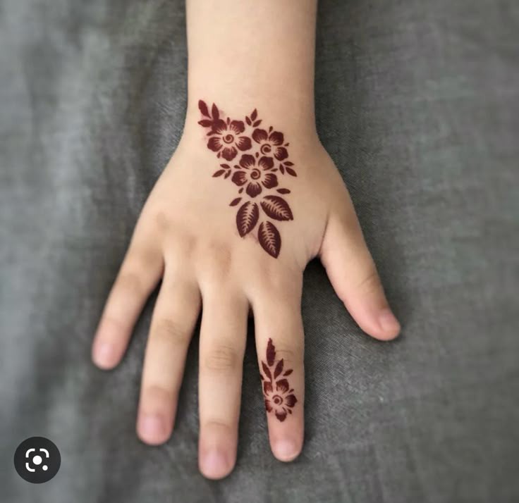 arabic-mehndi-designs-for-kids