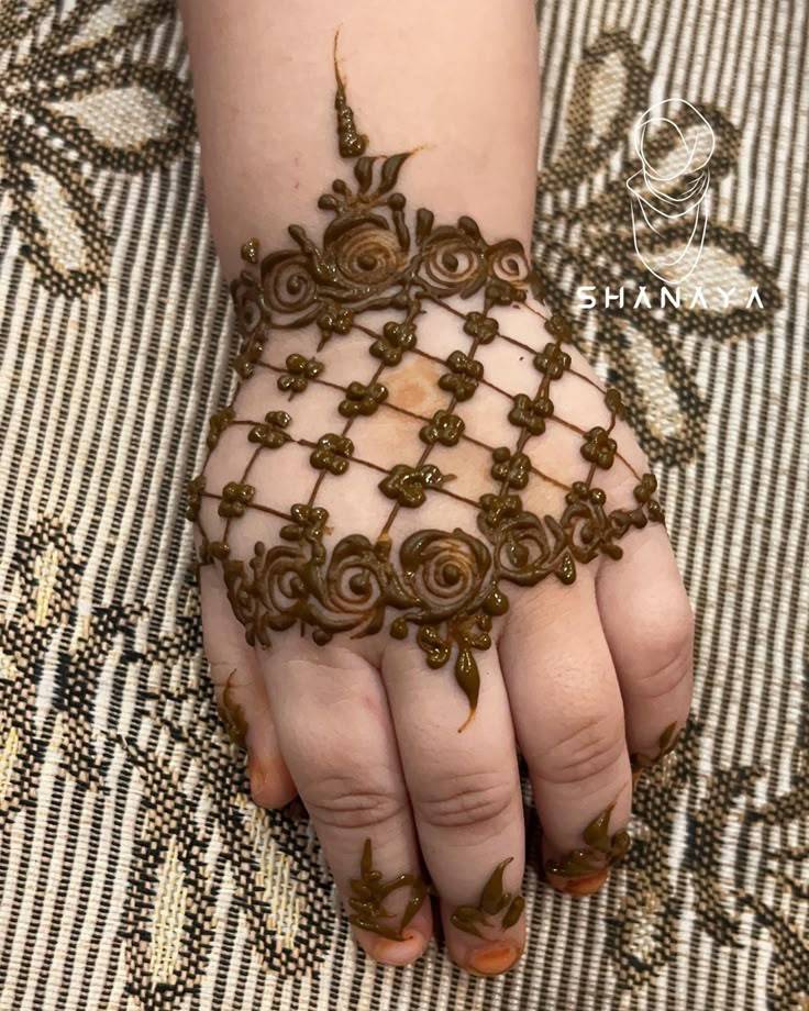 arabic-mehndi-designs-for-kids-easy arabic-mehndi-designs-for-kids-easy