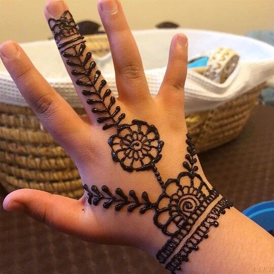 arabic-mehndi-designs-for-kids-full-hand arabic-mehndi-designs-for-kids-full-hand