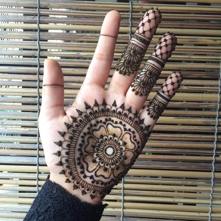 basic-mehndi-designs-for-kids basic-mehndi-designs-for-kids