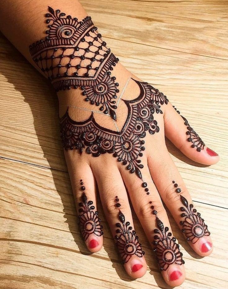 best-and-simple-mehndi-designs-for-kids best-and-simple-mehndi-designs-for-kids