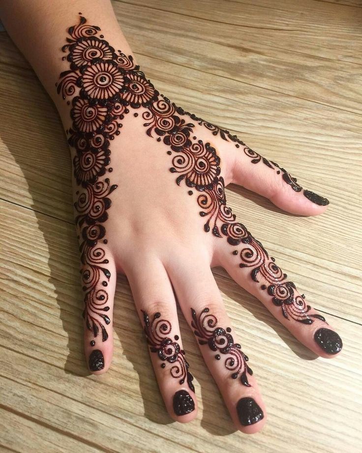 easy-and-beautiful-front-hand-simple-mehndi-design-arabic easy-and-beautiful-front-hand-simple-mehndi-design-arabic