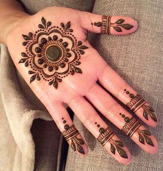 mehndi-design-simple-and-easy mehndi-design-simple-and-easy