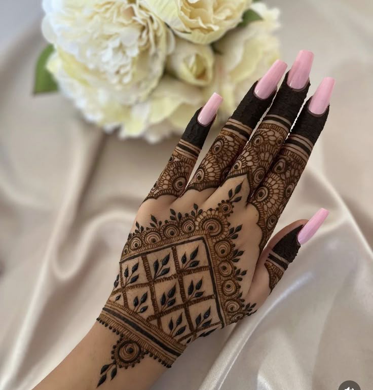 mehndi-design-simple-and-easy mehndi-design-simple-and-easy