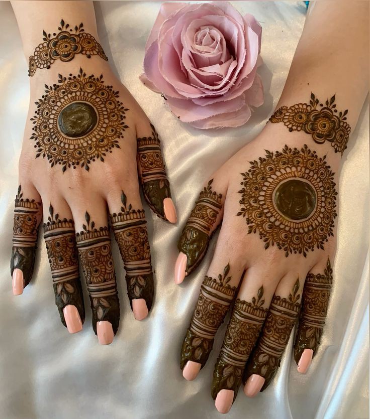 simple-mehndi-design-arabic simple-mehndi-design-arabic