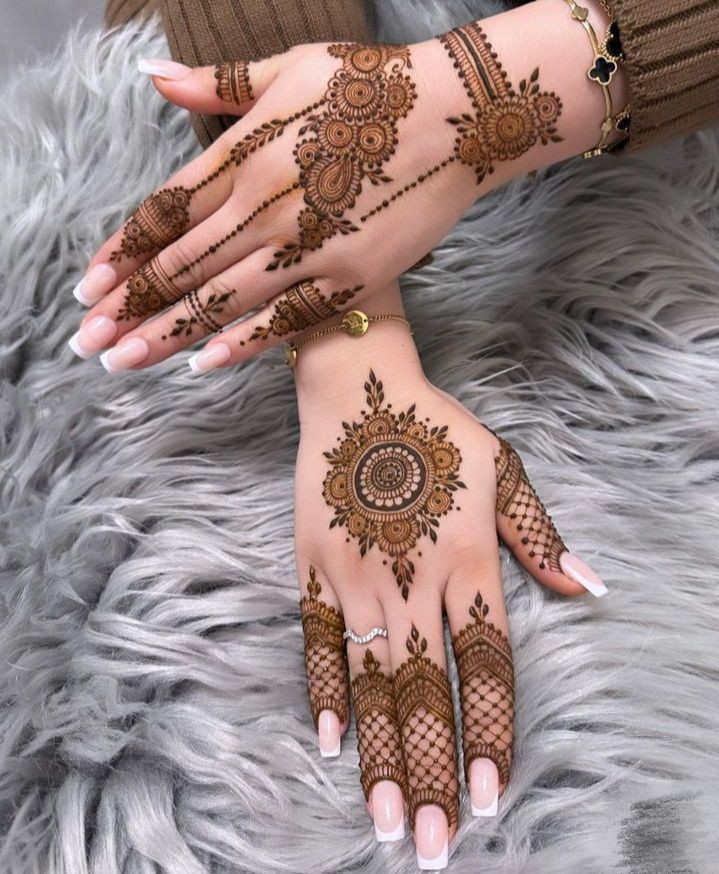 simple-mehndi-design-dots simple-mehndi-design-dots