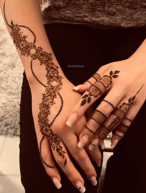 Easy-Arabic-Mehndi-Design