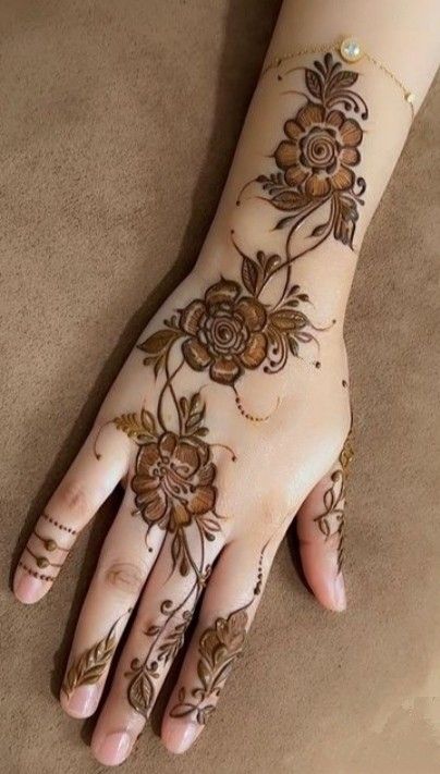 Easy-Arabic-Mehndi-Design