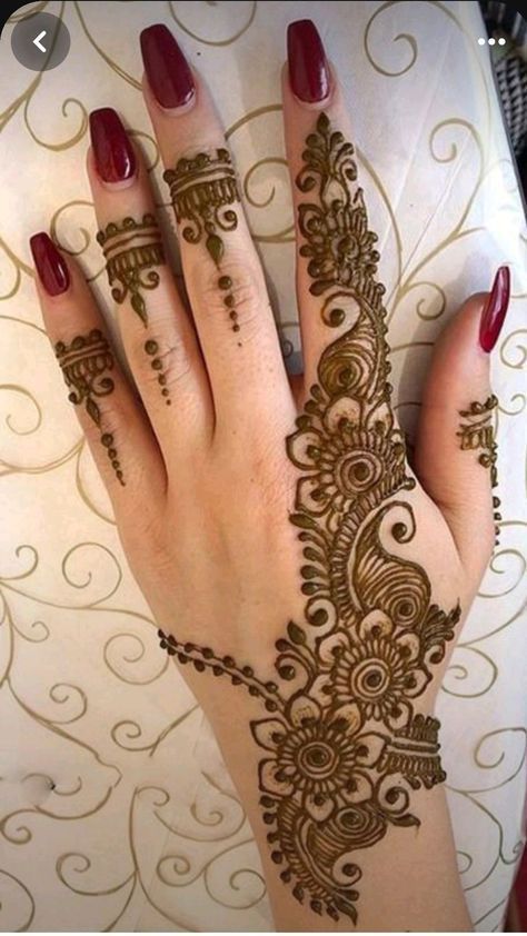 Easy-Arabic-Mehndi-Design