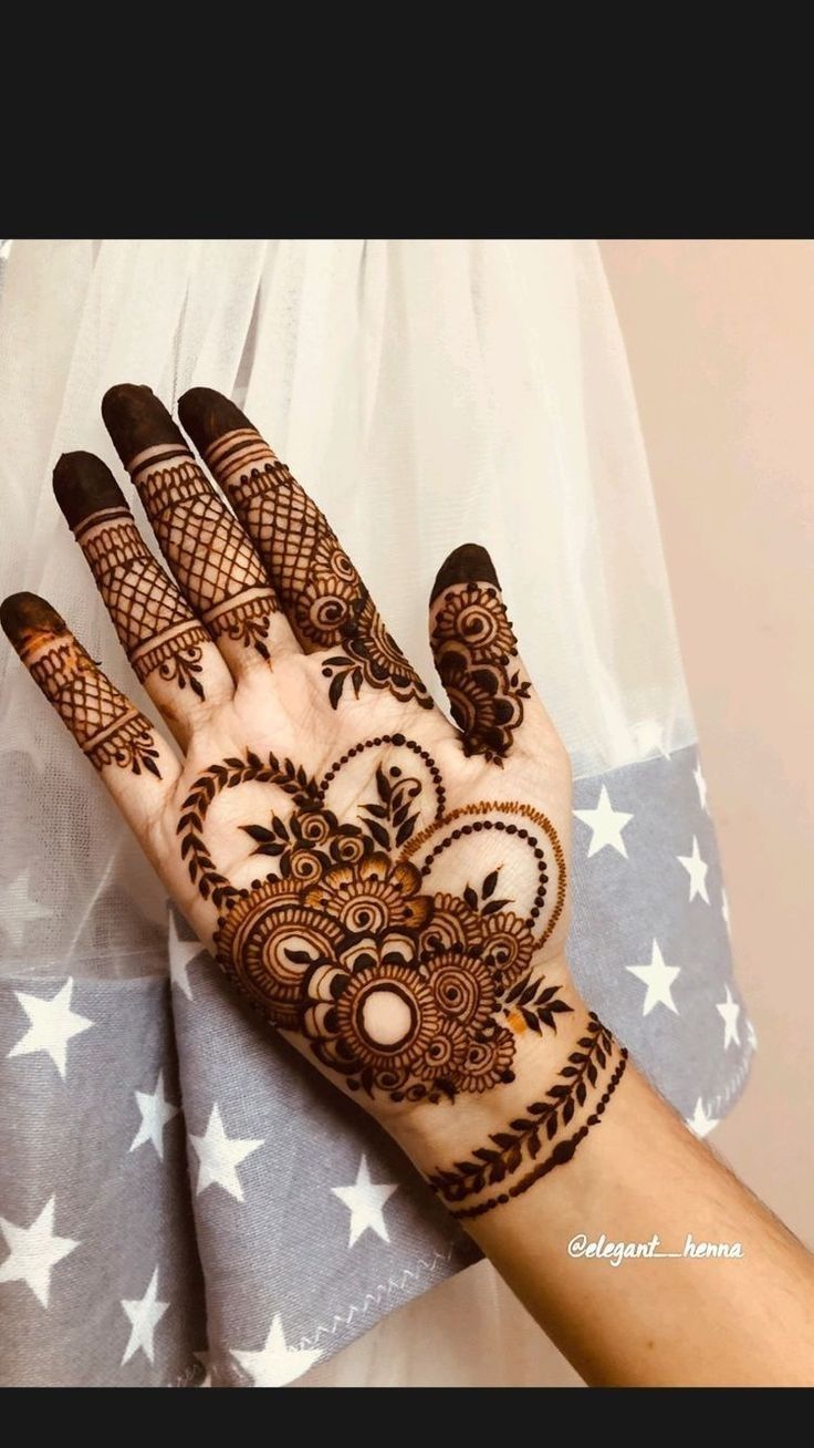 Easy-Arabic-Mehndi-Design