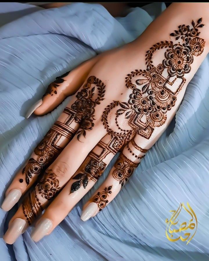 Easy-Arabic-Mehndi-Design