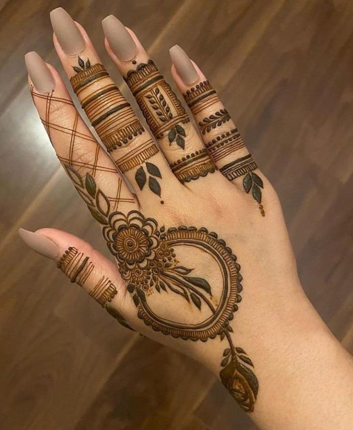 Easy-Arabic-Mehndi-Design
