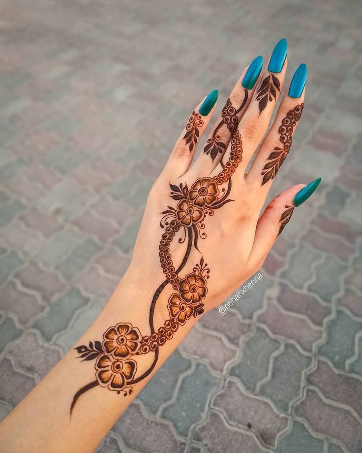 Easy-Arabic-Mehndi-Design