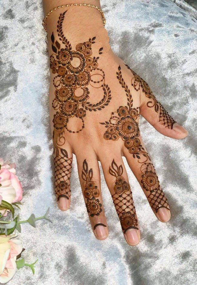 Easy-Arabic-Mehndi-Design