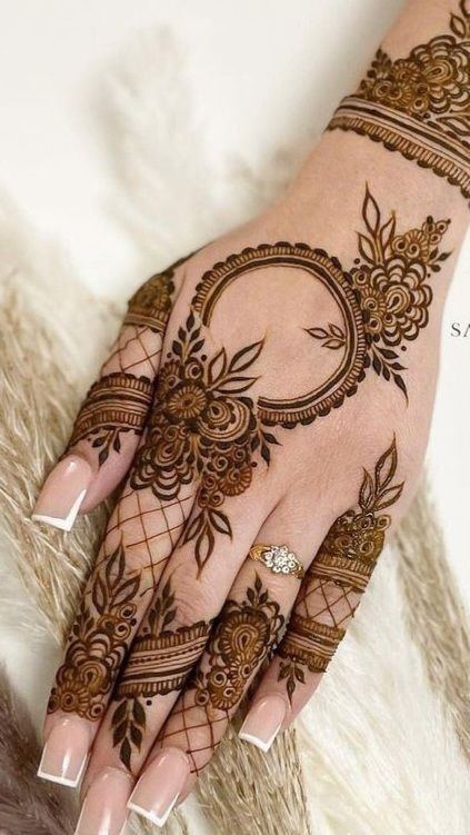 Easy-Arabic-Mehndi-Design