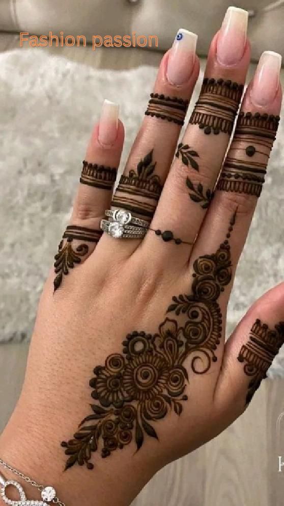 Easy-Arabic-Mehndi-Design