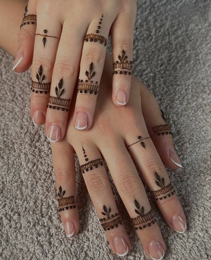 Finger-Mehndi-Design-Images