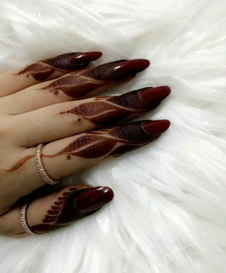 Finger-Mehndi-Design-Images