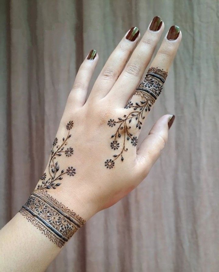 Finger-Mehndi-Design-Images