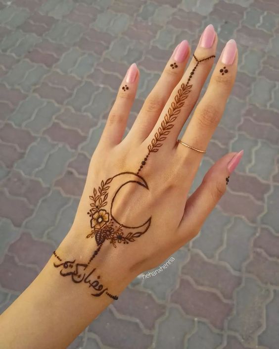 Front-Hand-Simple-Mehndi-Design-Images