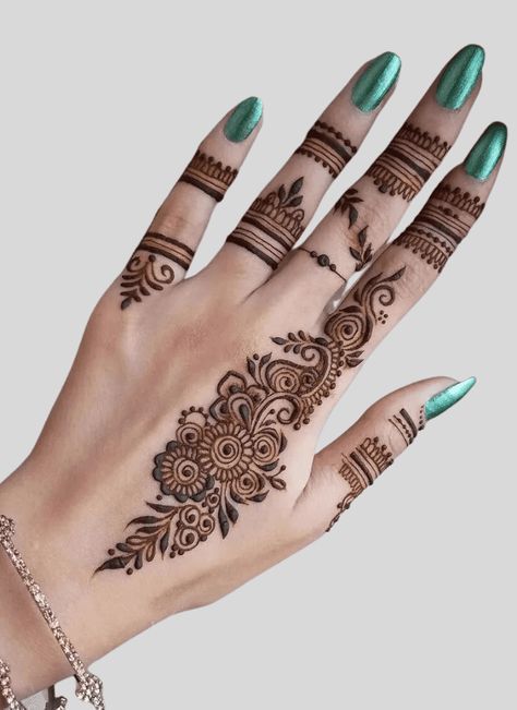Front-Hand-Simple-Mehndi-Design-Images