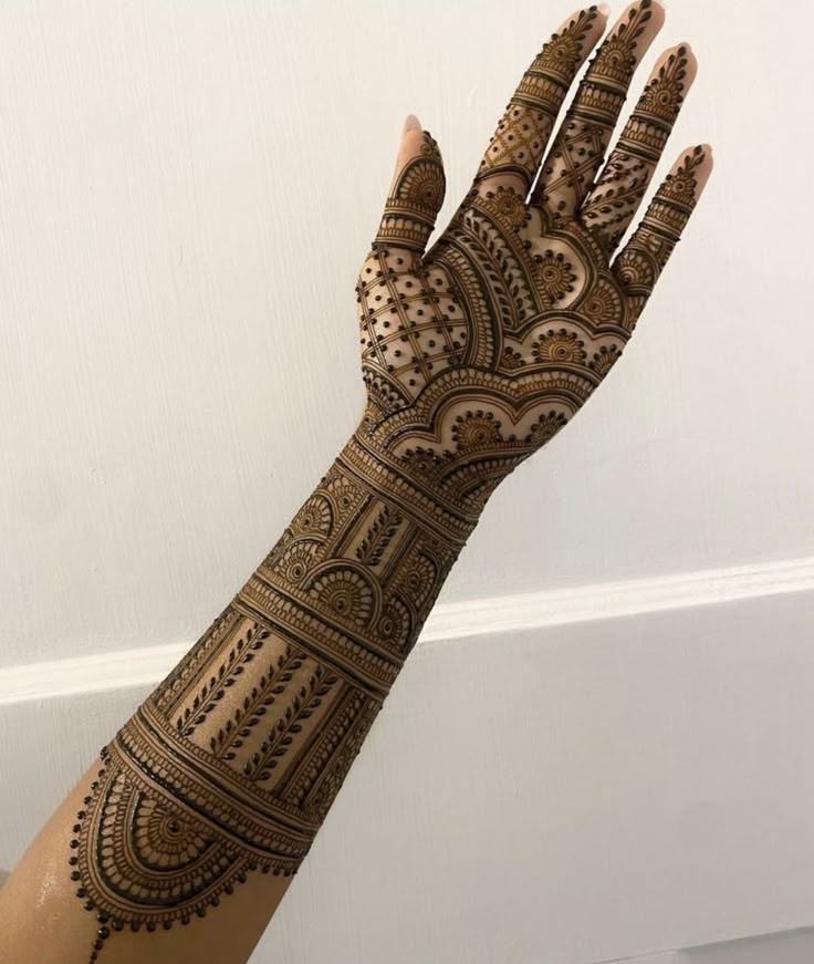 Modern-Full-Hand-Mehndi-Design Modern-Full-Hand-Mehndi-Design