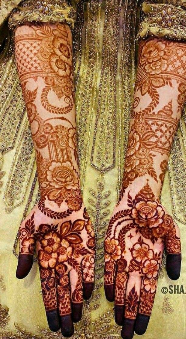 Modern-Full-Hand-Mehndi-Design
