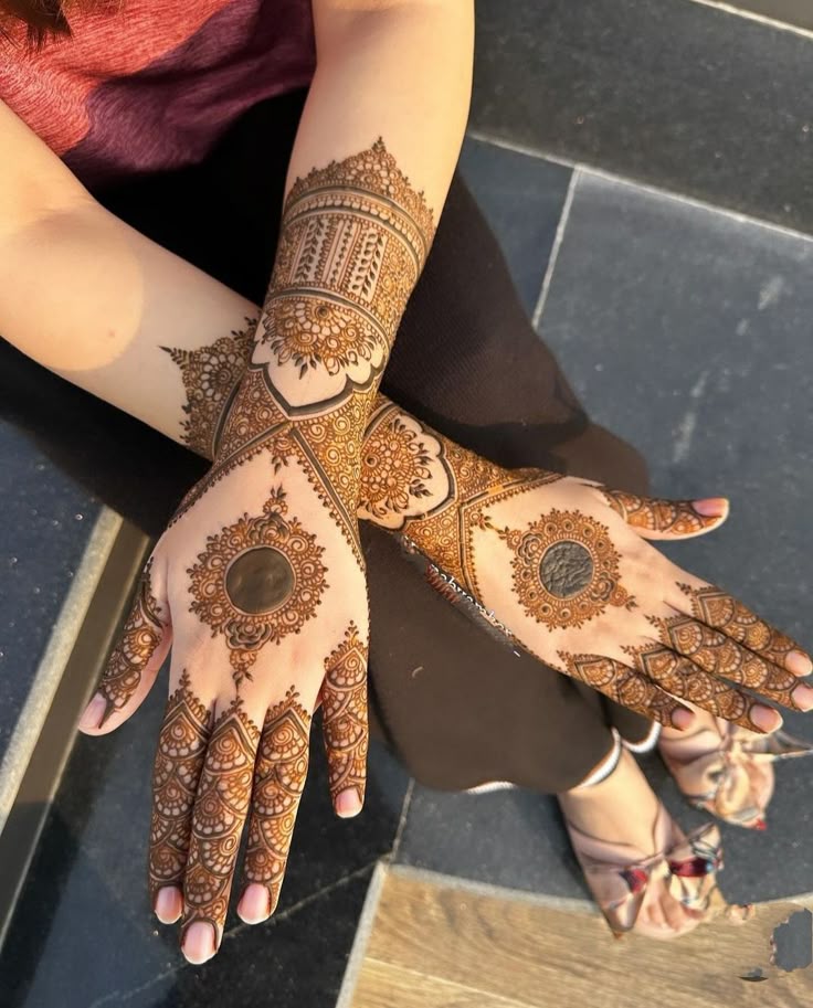 Modern Full Hand Mehndi Design