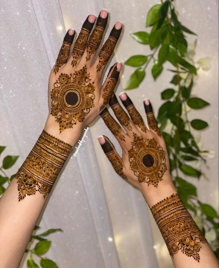 Modern Full Hand Mehndi Design