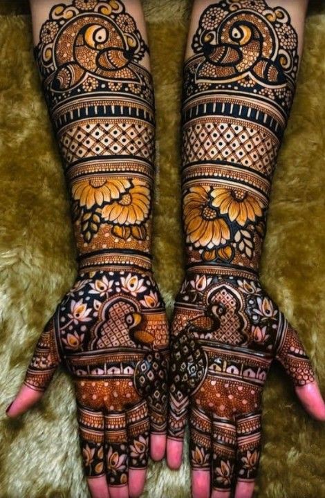 Modern-Full-Hand-Mehndi-Design