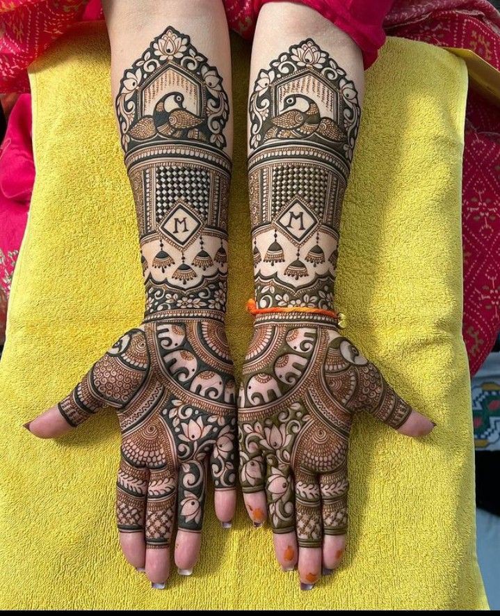 Modern-Full-Hand-Mehndi-Design
