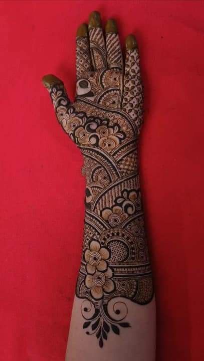 Modern-Full-Hand-Mehndi-Design