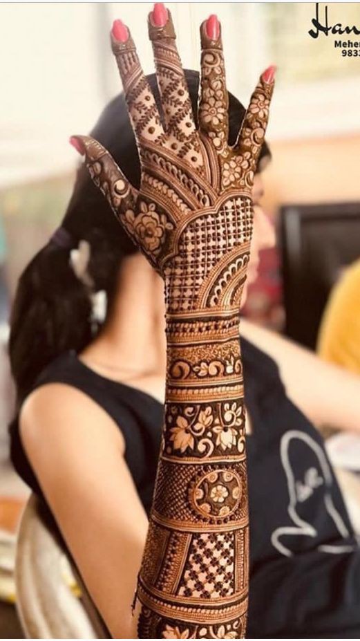 Modern-Full-Hand-Mehndi-Design Modern-Full-Hand-Mehndi-Design