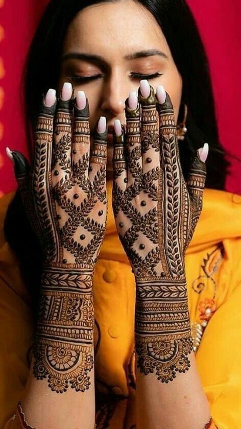 Modern-Full-Hand-Mehndi-Design Modern-Full-Hand-Mehndi-Design