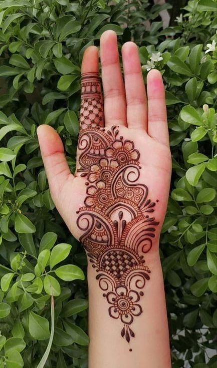Royal Front Hand Mehndi Design
