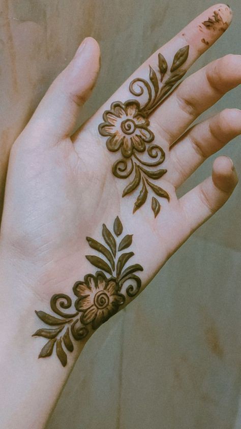 Royal Front Hand Mehndi Design