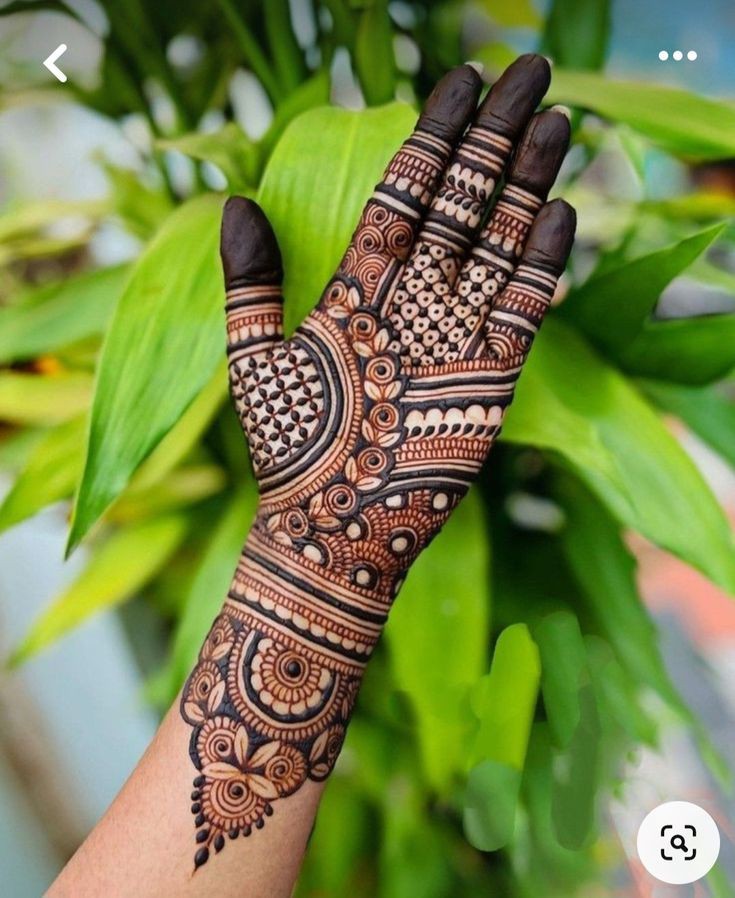 Royal Front Hand Mehndi Design
