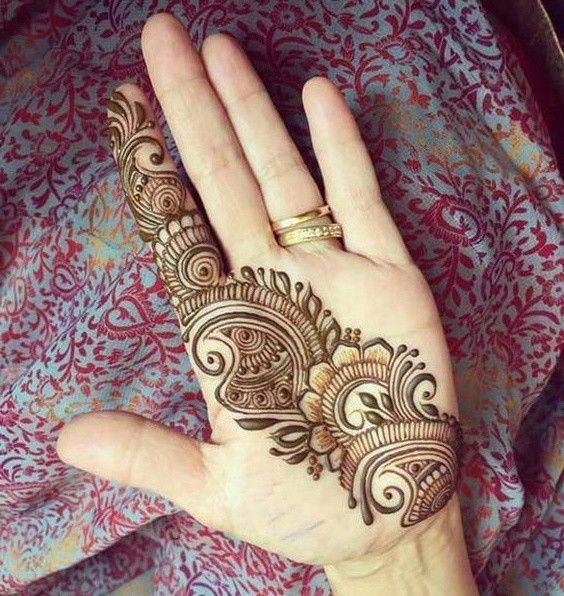Royal Front Hand Mehndi Design