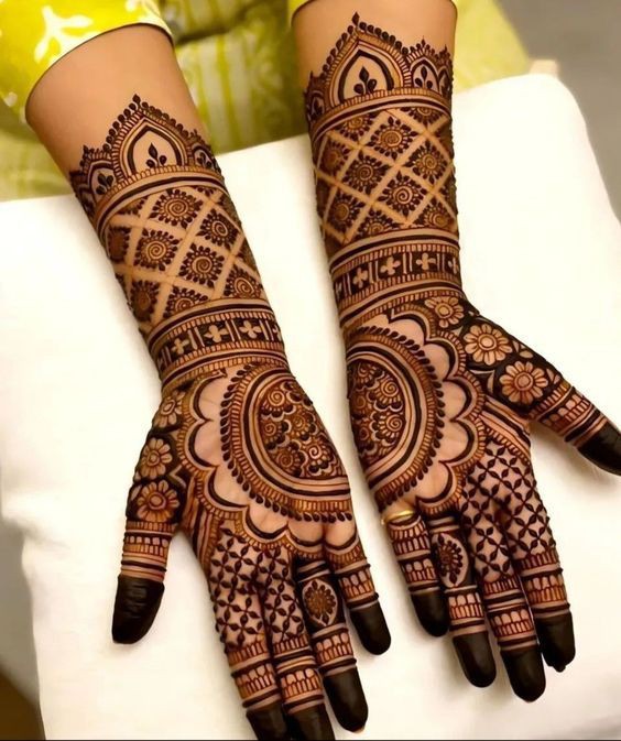 Royal Front Hand Mehndi Design