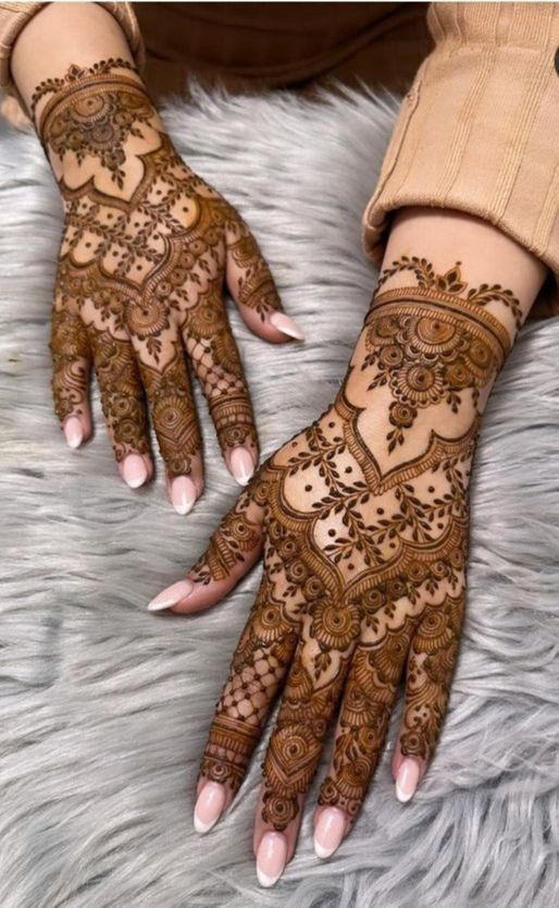 Stylish Full Hand Mehndi Design