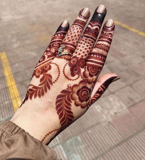 Stylish Full Hand Mehndi Design