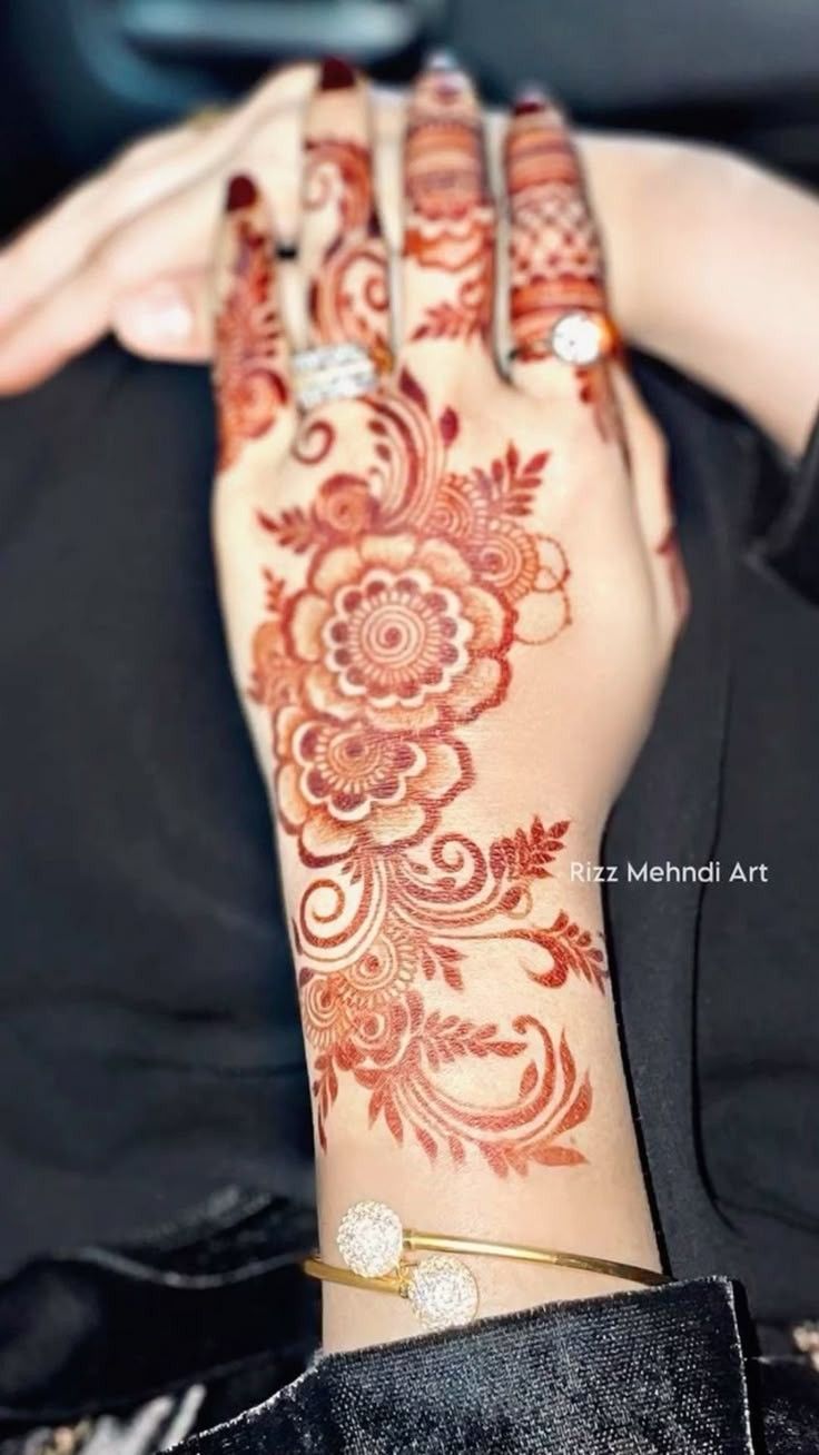 Stylish Full Hand Mehndi Design