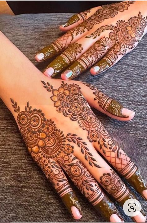 Stylish Full Hand Mehndi Design