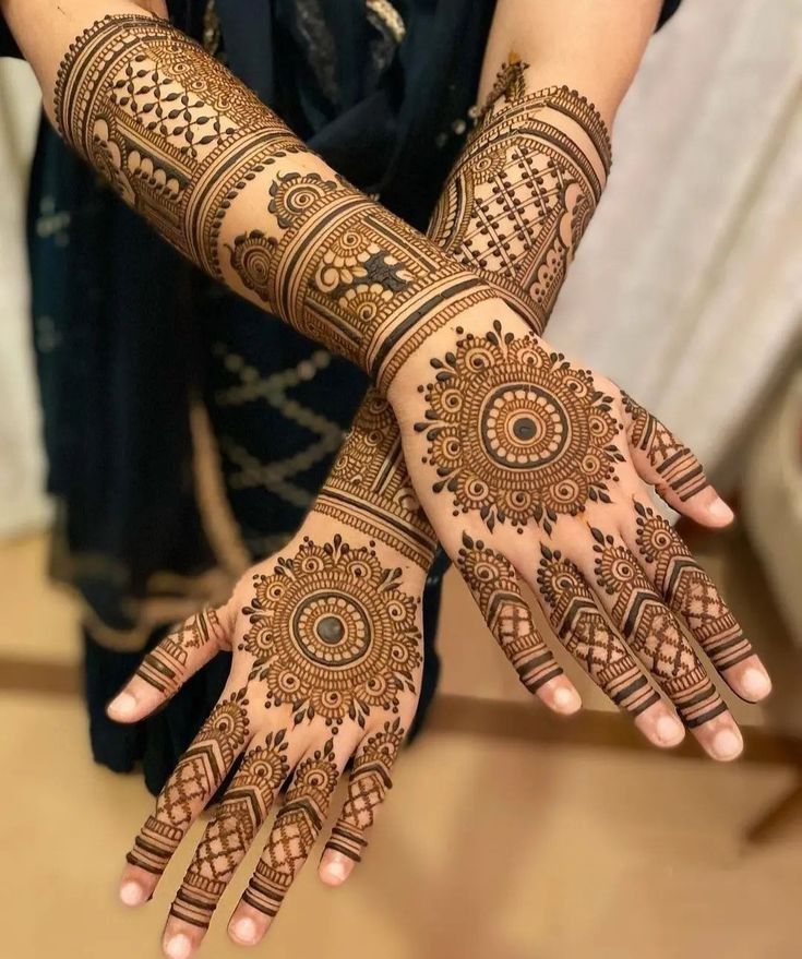 Stylish Full Hand Mehndi Design