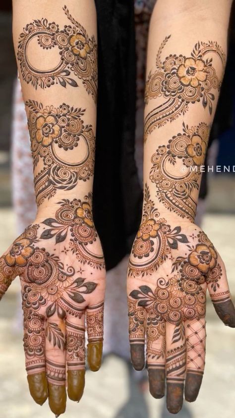 Stylish Full Hand Mehndi Design