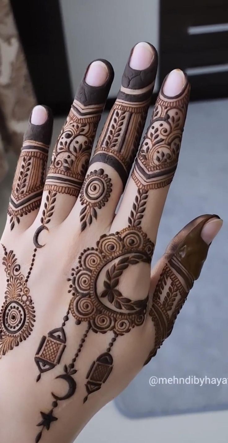 arabic-mehndi-design-and-simple arabic-mehndi-design-and-simple
