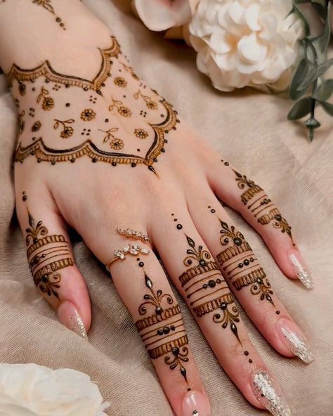 arabic-mehndi-easy-simple-circle-mehndi-design arabic-mehndi-easy-simple-circle-mehndi-design