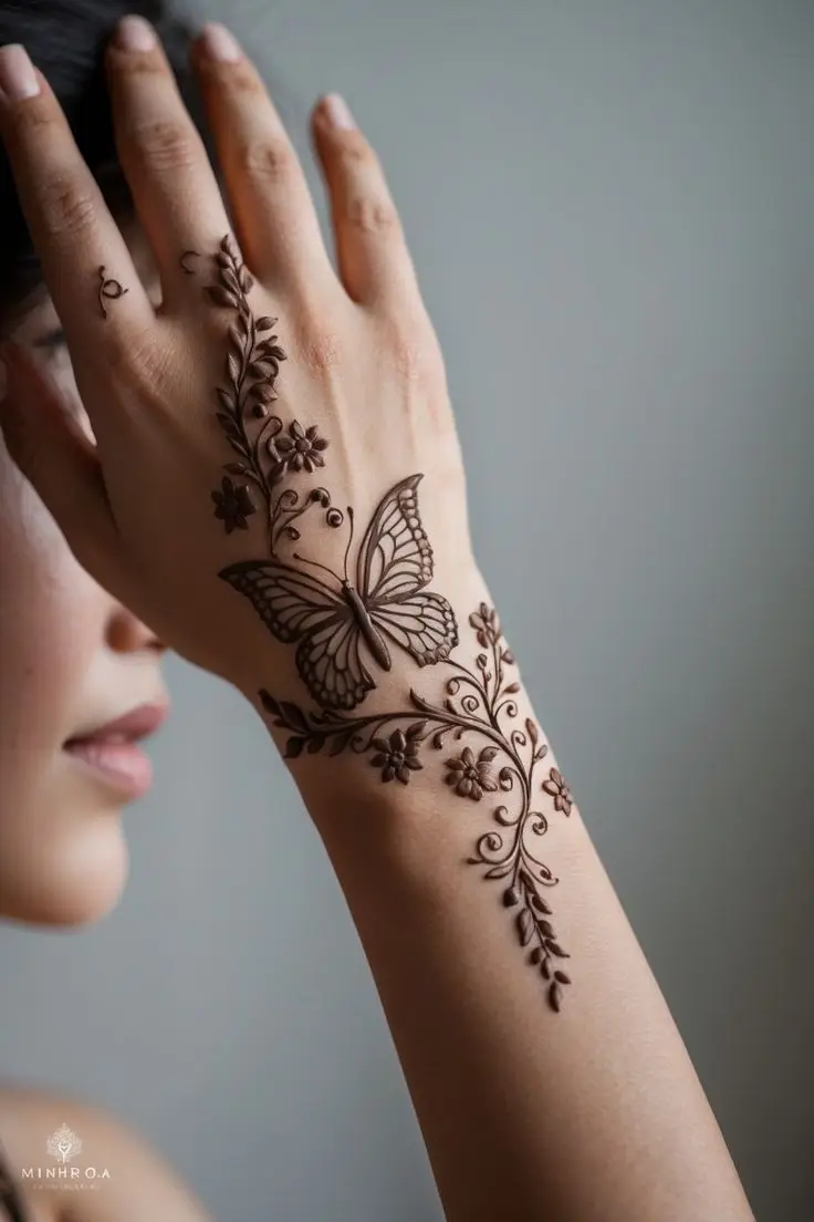 back-hand-mehndi-design-aesthetic back-hand-mehndi-design-aesthetic